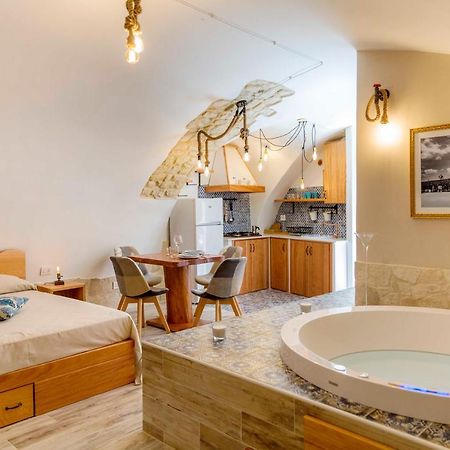 Il Galletto Viola, Luxury Room & Suite Palazzolo Acreide Buitenkant foto